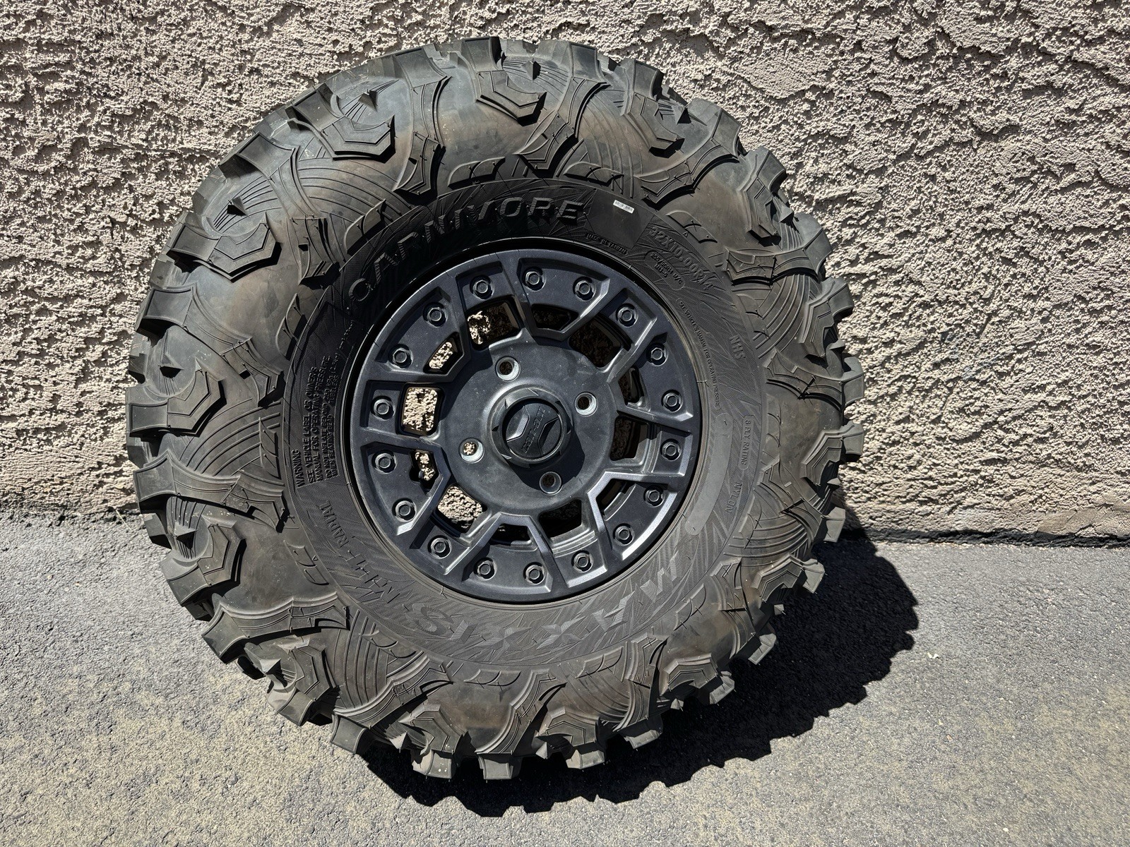 1-2022-24 CAN AM MAVERICK X3 WHEEL TIRE 32x10x14 BEADLOCK MAXXIS CARNIVORE