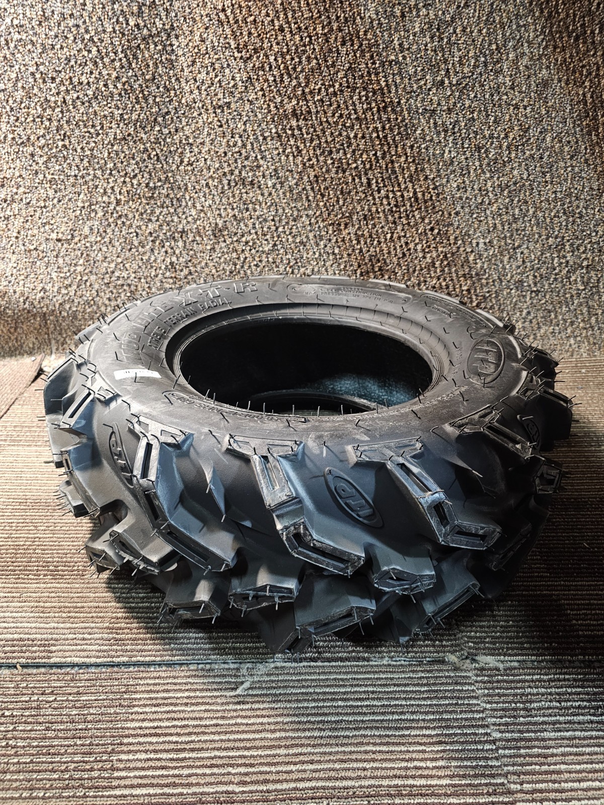 (QTY 1) ITP Mud Lite XTR 25X8.00R12 ATV/UTV Tubeless Tire 68F 6 Ply Rating