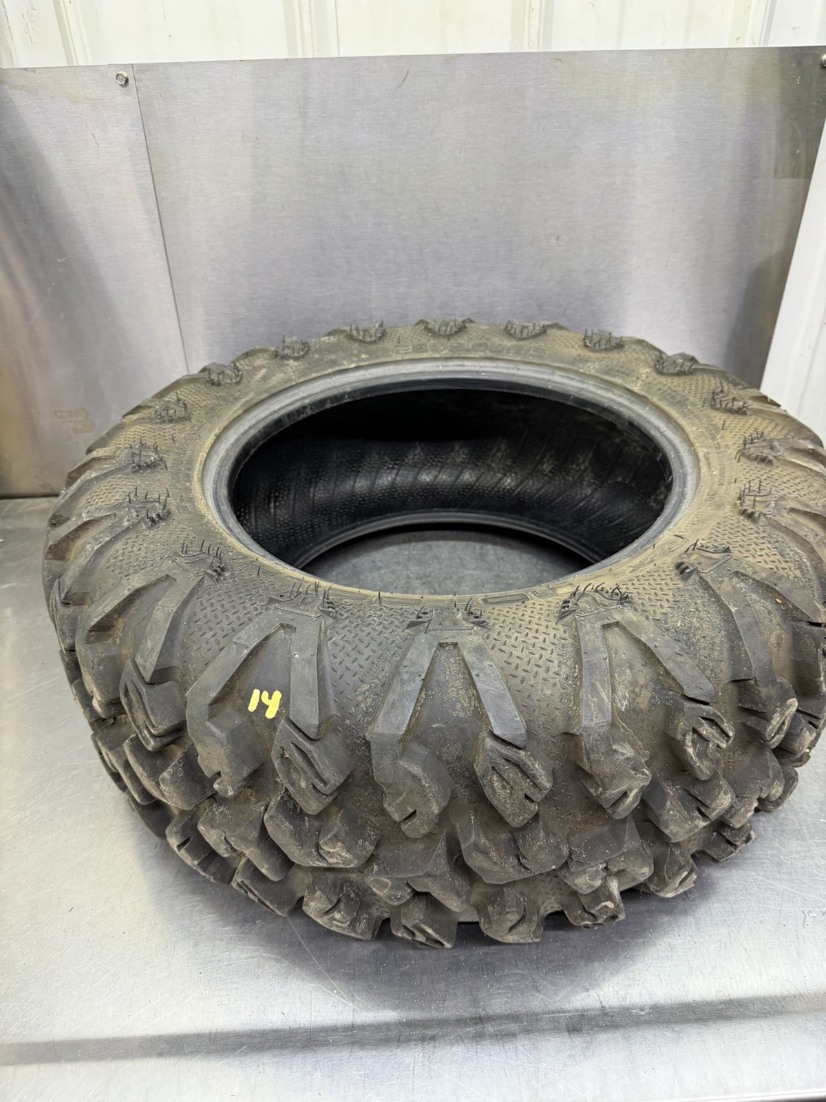 EFX Motoclaw 28×9.00R15 All Terrain ATV/UTV Tubeless Tire 8 Ply 73F