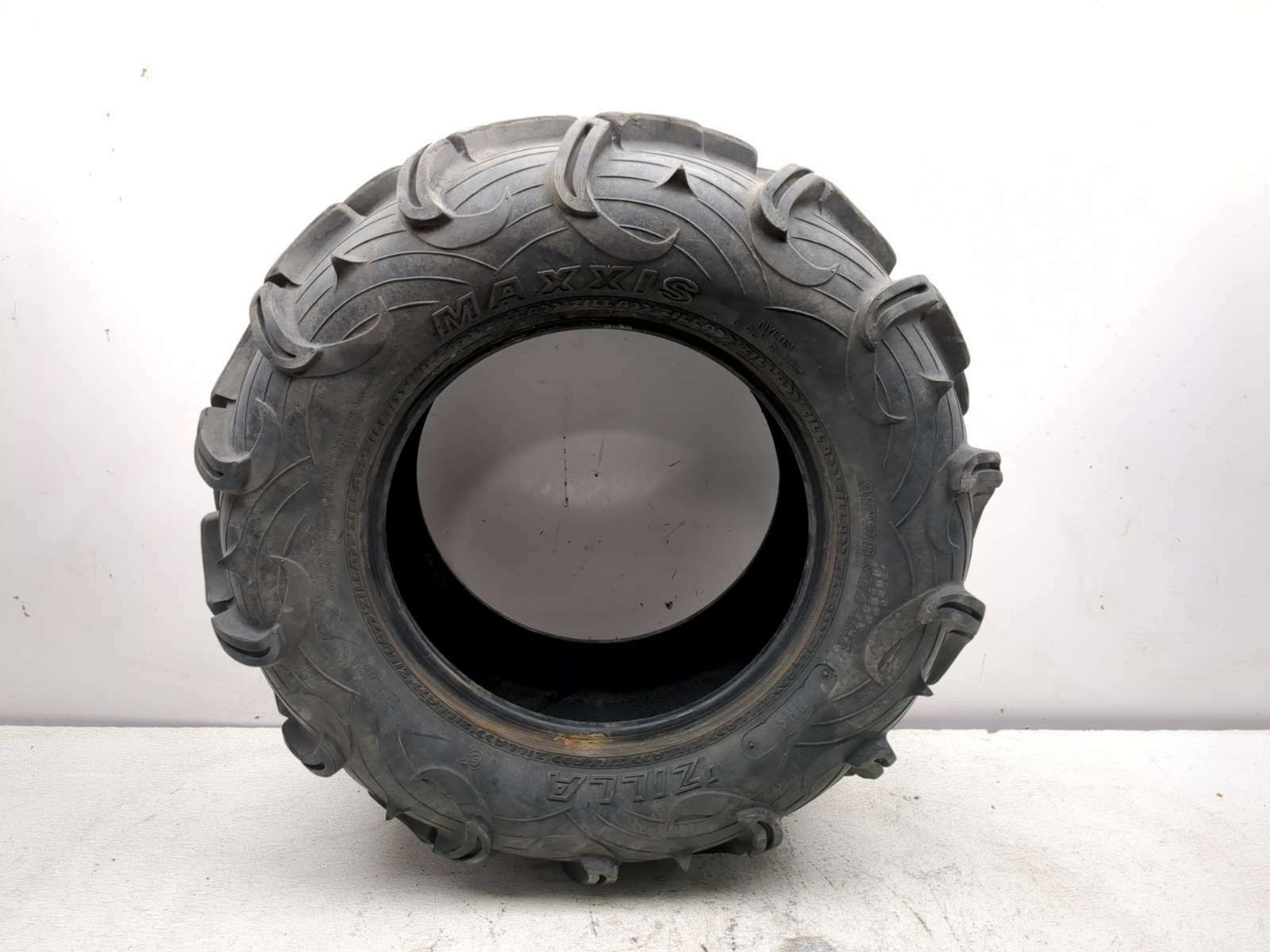 Rear Tire Maxxis Zilla 28/11-14 A