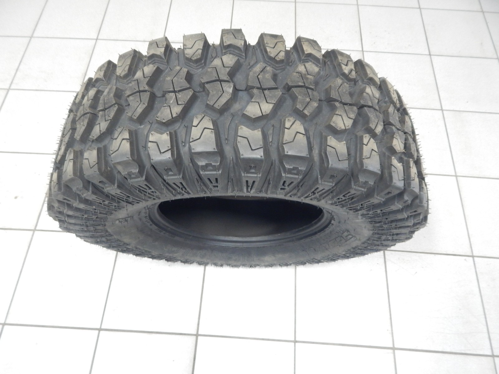 Sedona Rock-A-Billy 32x10R15 UTV Tire – RAB3210R15