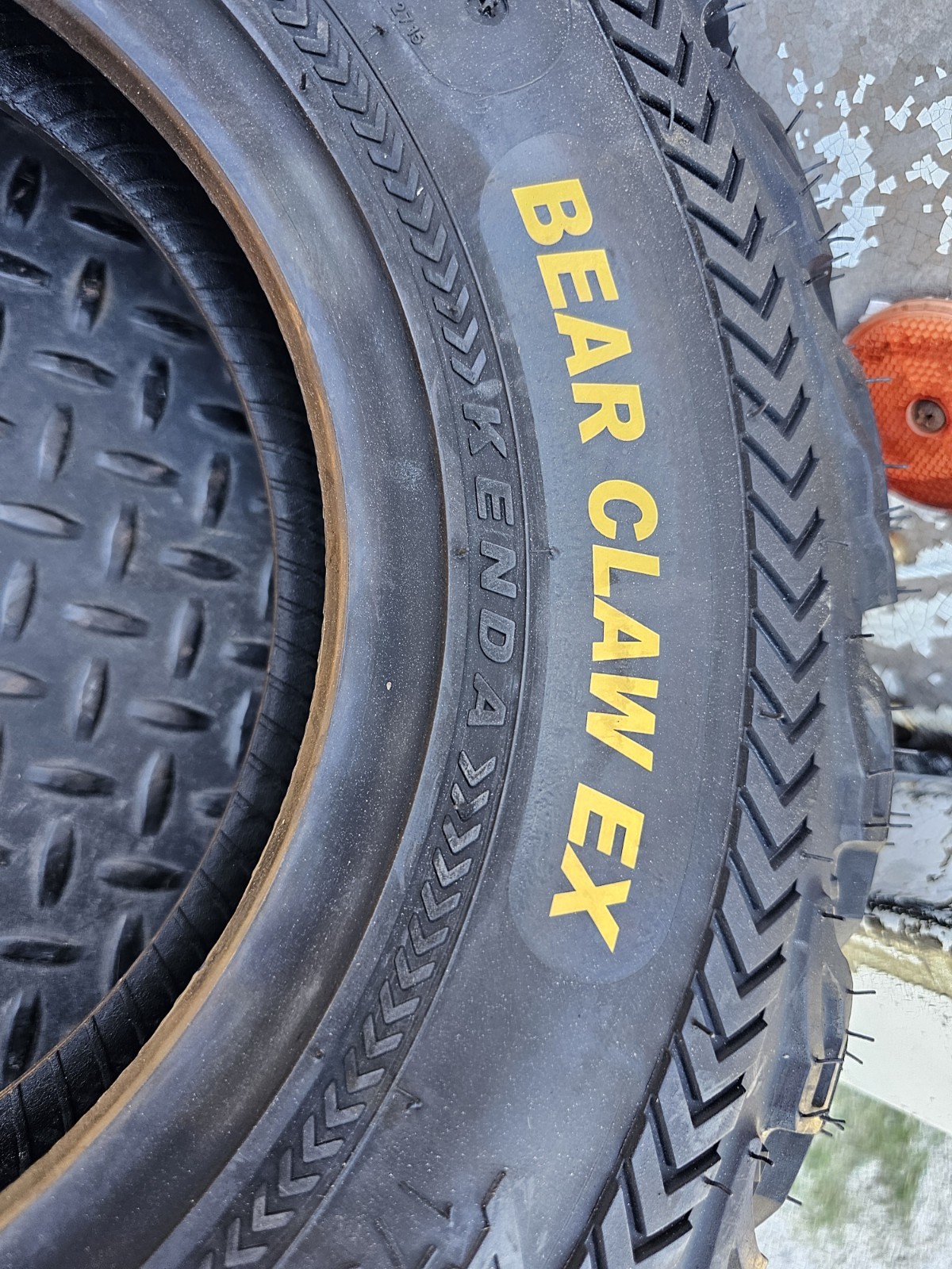 Kenda Bearclaw EX K573 – 22×7-10 Front Tires for All Terrain (ATV), UTV, and Sid